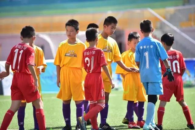 英超夺冠赔率：阿森纳一骑绝尘 曼城失主动权